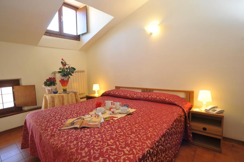 Hotel Delizia Genovese Montecatini Terme Oda fotoğraf