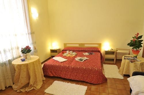 Hotel Delizia Genovese Montecatini Terme Dış mekan fotoğraf